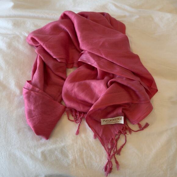 Bundle of (5) Assorted Scarves / Pashmina Maison Scotch Ginnie Johansen Silk - Picture 4 of 8